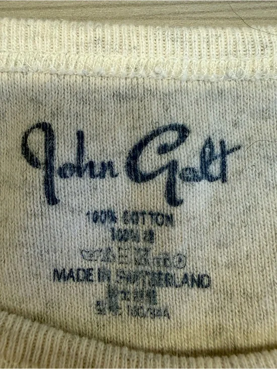 Brandy Melville John Galt St. Moritz Graphic Tee - Light Heather - Picture 3 of 5